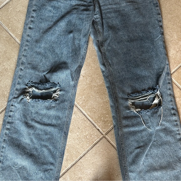 NA-KD Acid Wash Wide Leg Destroyed Jeans EUC - Picture 4 of 8